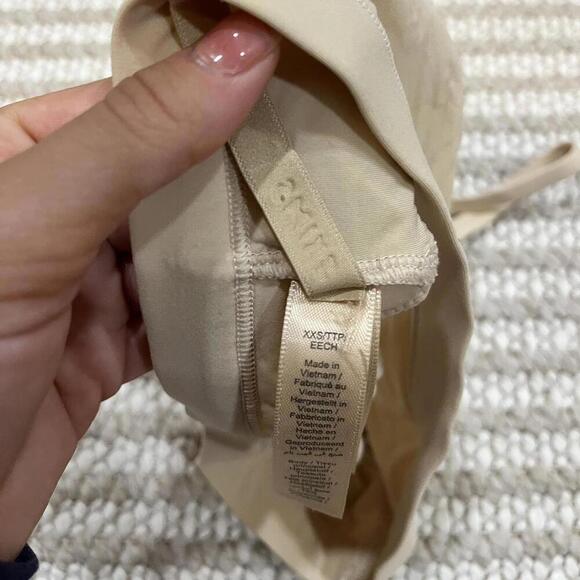 Skims Fits Everybody Scoop Bralette - NWOT - Picture 3 of 3